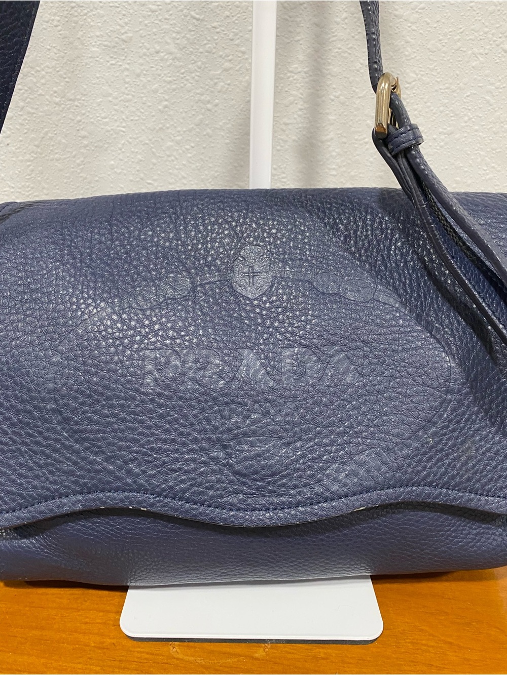 Navy Leather Shoulder Bag - Picture 2 of 13